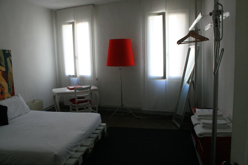 Bed and Breakfast 19 Borgo Cavour Treviso Pokój zdjęcie